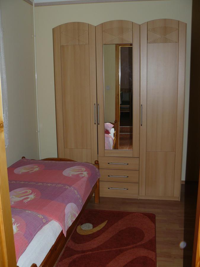 Zsuzsi Apartman Залакарош Экстерьер фото